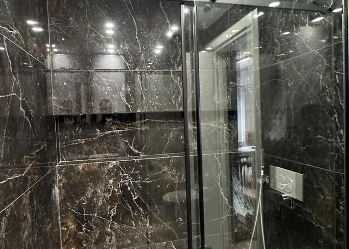 Elios 3 * טיראנה